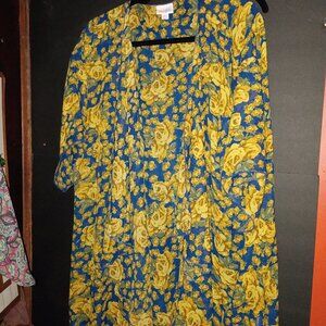 Lularoe Monroe Kimono yellow Multicolored flower pattern Size large light weight